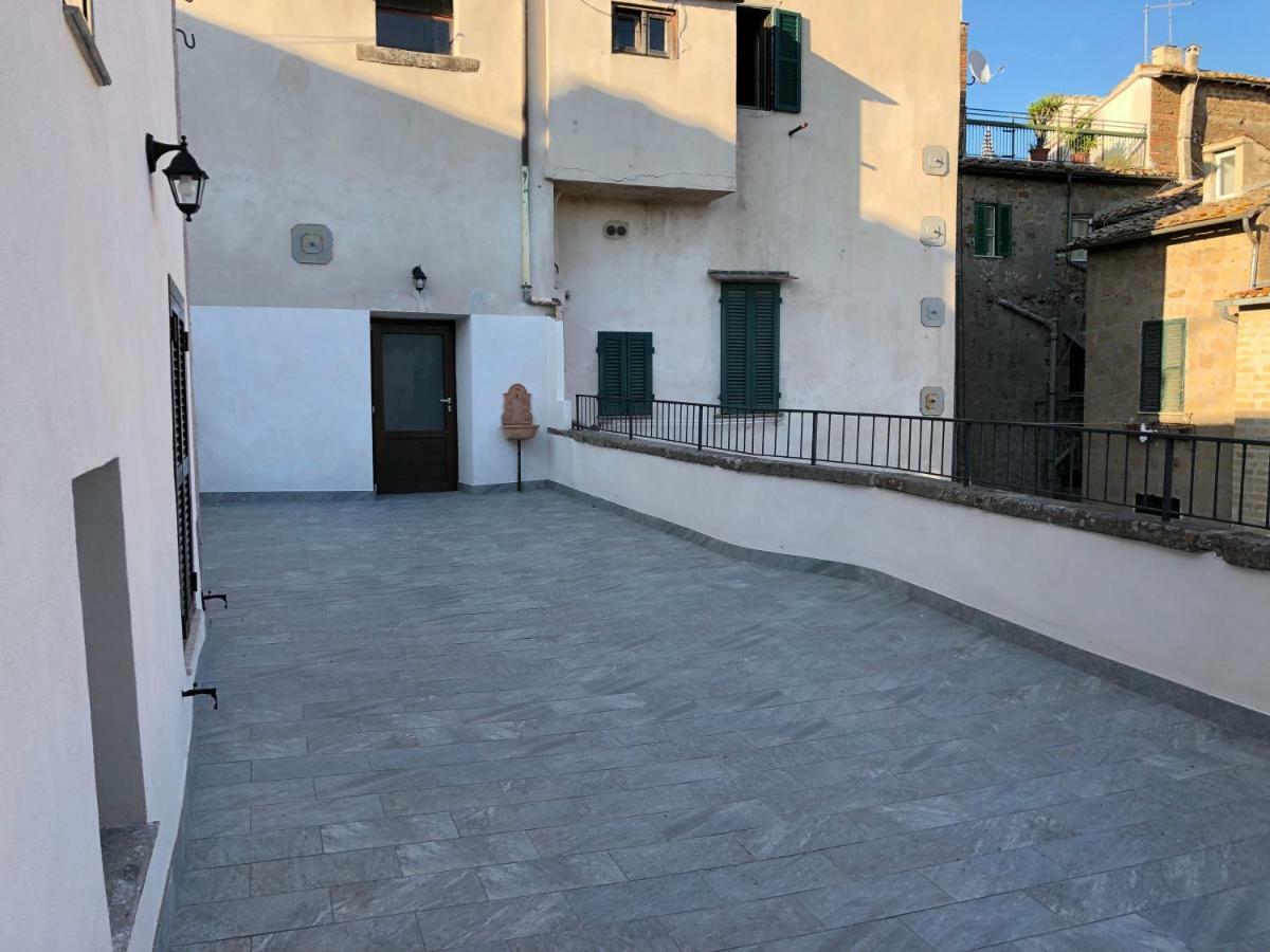 Le Case Di Nonna Gina Capranica Exteriör bild